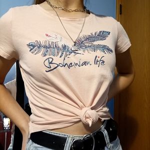 Salmon colored basic tee shirt